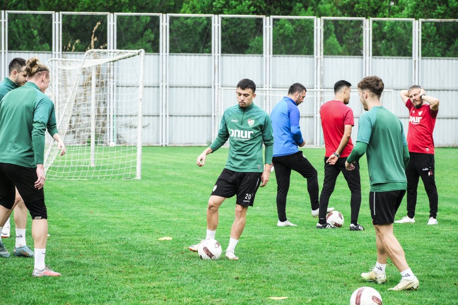 Bursaspor’da hazırlıklar tamam! Bursaspor’da hazırlıklar tamam!