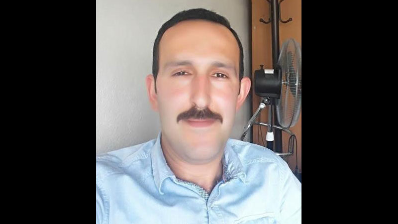Bursa’nın o ilçesini yasa boğan ölüm Bursa’nın İznik İlçesi’nde Milli Eğitim Müdürlüğünde memur olarak çalışan Bekir