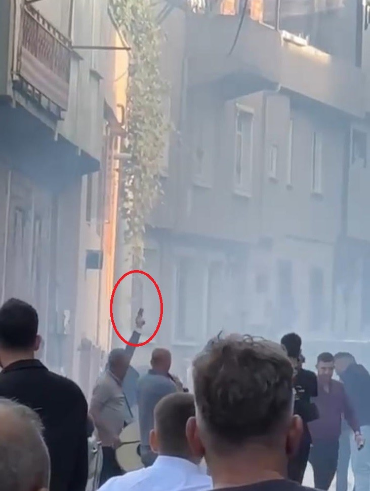 Bursa’da düğün eğlencesinde silahlar konuştu