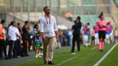 Bursaspor’un hocasından açıklama!