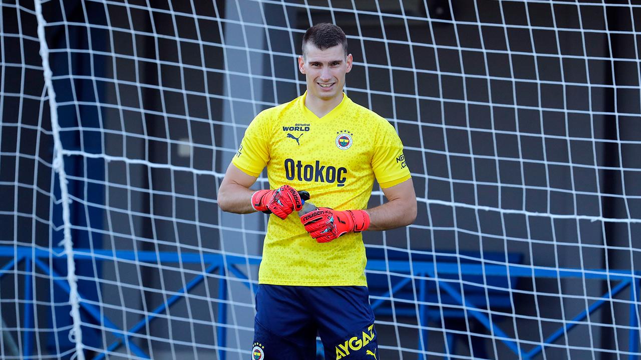 Livakovic yılın kalecisi ödülüne aday gösterildi Livakovic yılın kalecisi ödülüne aday gösterildi