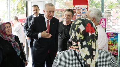 Cumhurbaşkanı Erdoğan, vatandaşlarla sohbet etti