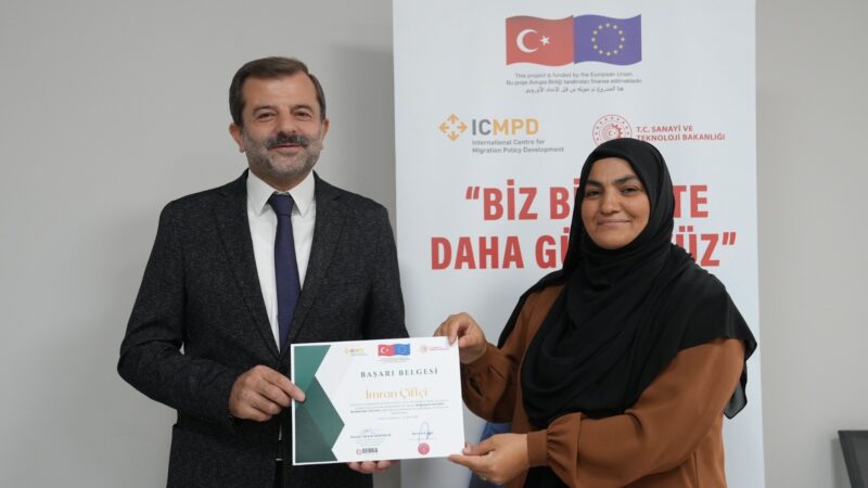 Gürsu Belediyesi bünyesindeki Kollektif Kariyer Merkezi ve AR-GE Müdürlüğü’nde verilen