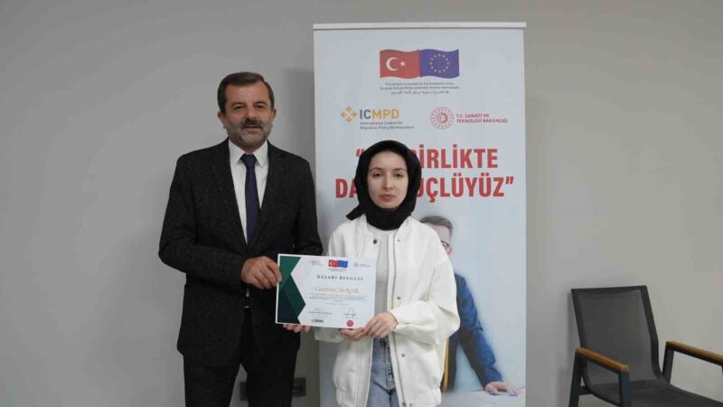 Gürsu Belediyesi AR-GE Müdürlüğü’nün düzenlediği ENHACER projesi çerçevesindeki Bilgisayarlı Modelistlik