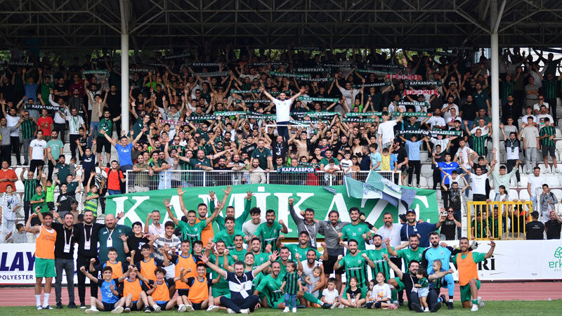 İnegöl Kafkas Gençlik ilk kez mücadele ettiği 3.Lig’de Gümüşhanespor’u 2-1