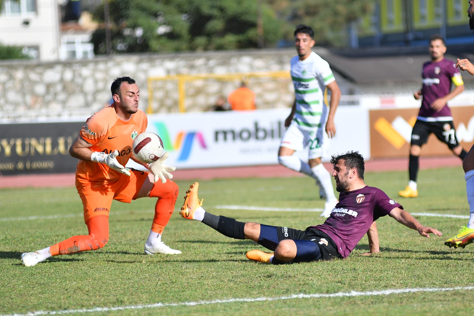 2.Lig’de dibe çakılan Bursa takımı siftah peşinde! 2.Lig’de dibe çakılan Bursa takımı siftah peşinde!