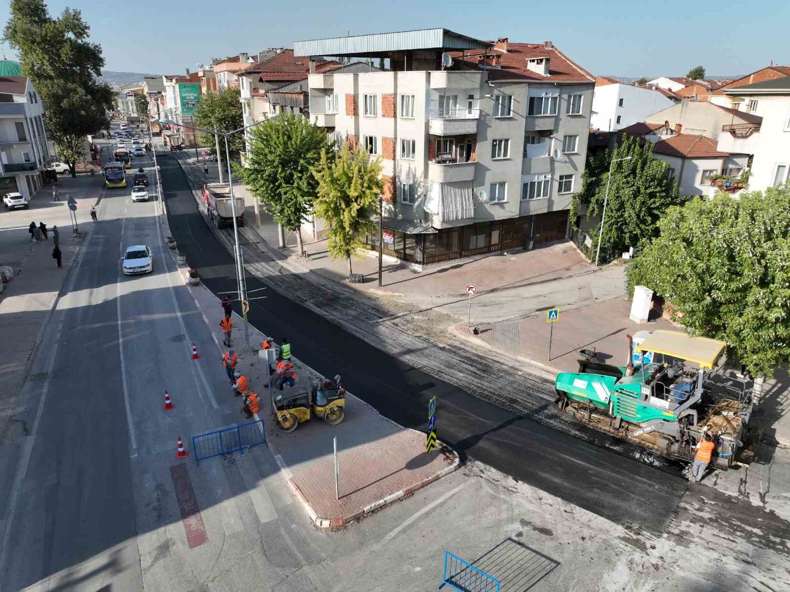 Bursa’nın bu ilçesinde yollar yenileniyor!