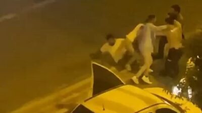 Bursa’da kavga ettiler, domino taşı gibi devrildiler