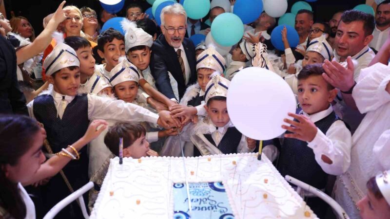 Nilüfer’de toplu sünnet şöleni Nilüfer Belediyesi’nin geleneksel toplu sünnet şöleninde 268 çocuk sünnet oldu.