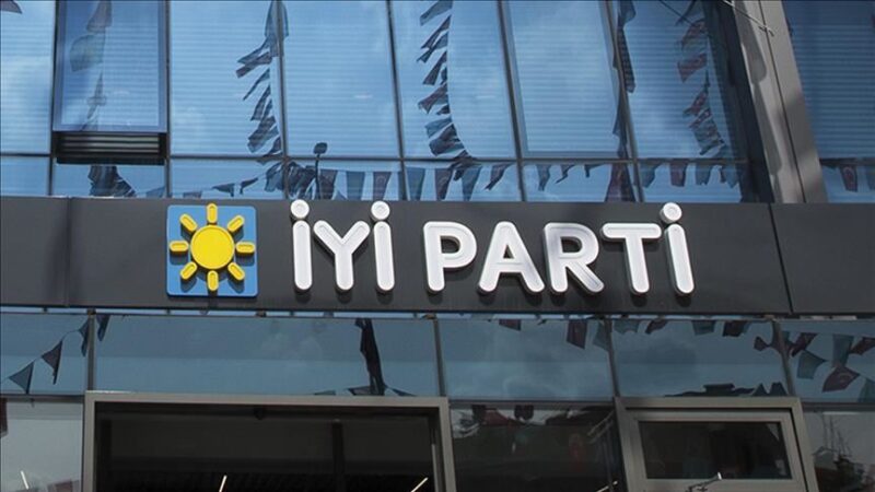 İYİ Parti Genel Başkanı Meral Akşener, 2024'teki yerel seçimlerde partisinin