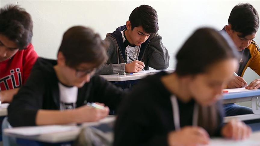 Lisede sınıf tekrarı geri geldi