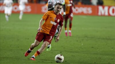 Galatasaray 3 puanı 3 golle aldı