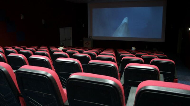 Sinema salonlarında bu hafta beşi yerli, 11 film vizyona girecek.