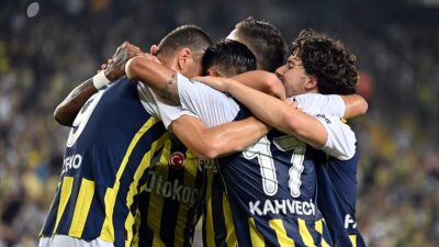 Fenerbahçe’nin Avrupa kadrosu açıklandı