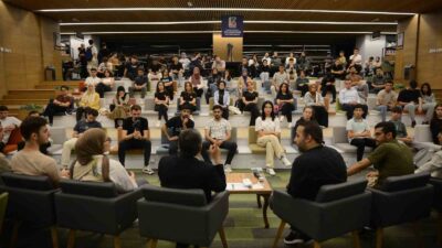 Başkan Yılmaz gençlerle buluştu