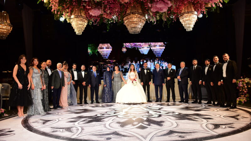 Bursa’da Çelik ailesinin görkemli düğünü!