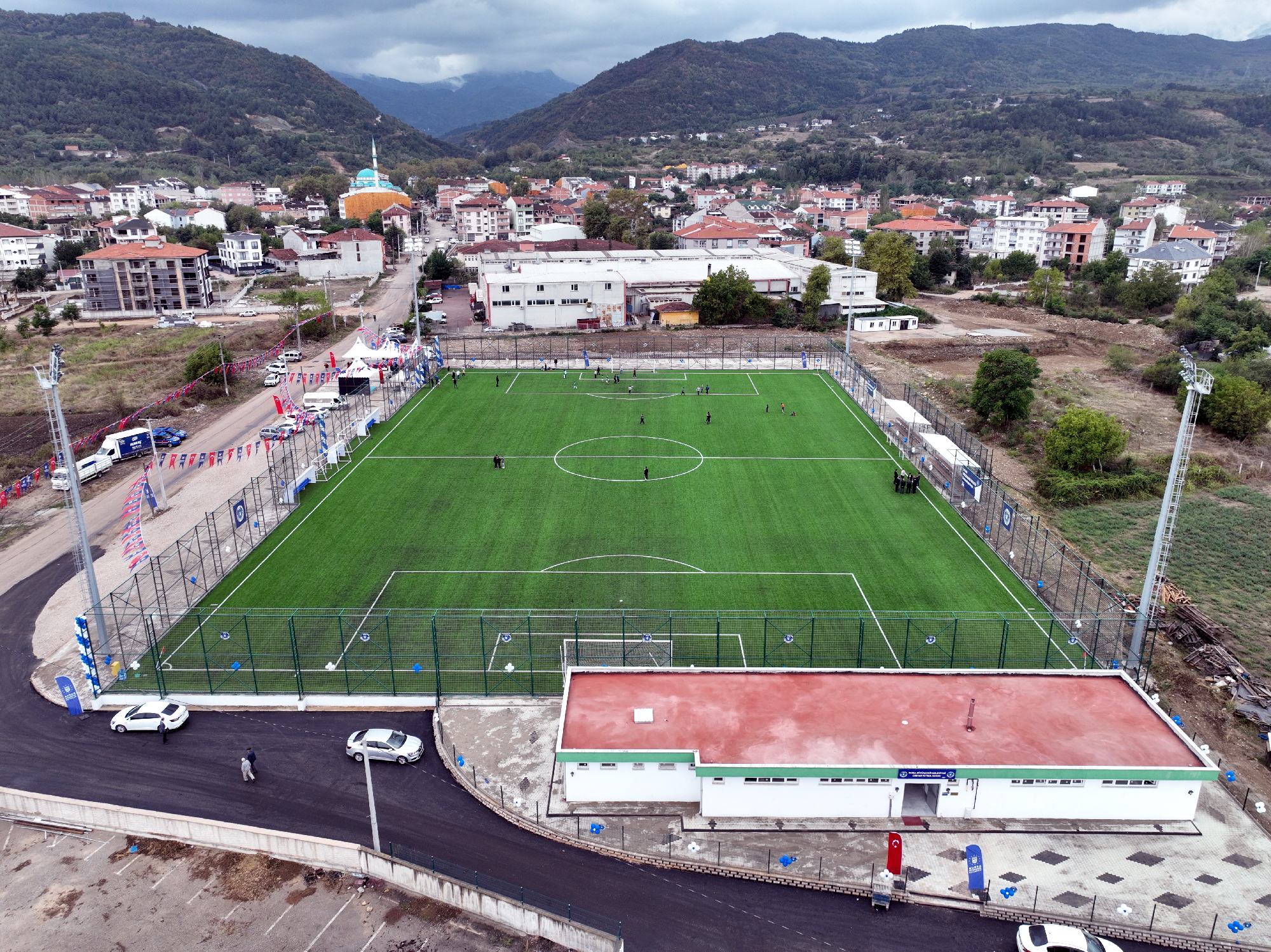 Bursa’ya yeni spor tesisi! Bursa’ya yeni spor tesisi!