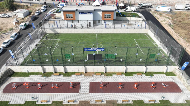 Bursa’ya yeni gençlik ve spor merkezi! Bursa’da gençlik ve spor projeleriyle gençlerin aktivite alanlarını genişleten Büyükşehir