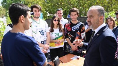 Bursa’da üniversitelilere ‘Hoş geldin’ şöleni