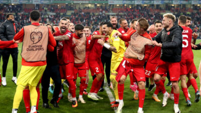 Milli futbolculardan maç sonu açıklamalar