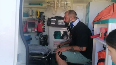 Otomobil almak için geldi, rehin alıp soydular