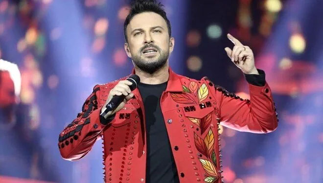 Tarkan’dan Cumhuriyet’in 100. yıl marşı: Sen Rahat Uyu Tarkan’dan Cumhuriyet’in 100. yıl marşı: Sen Rahat Uyu