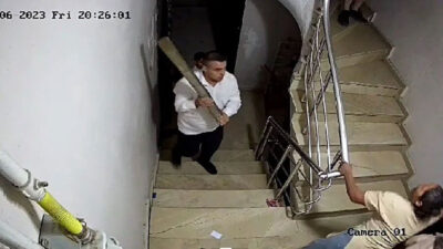 Boşanma aşamasındaki eşinin ailesinin evini bastı: 4 yaralı