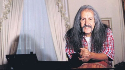 50 yıl önce bestelediği Cumhuriyet’in 100. yıl marşı bugün sahnede