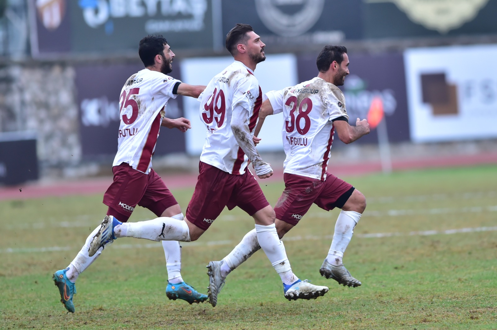 2.Lig’deki Bursa ekibine ‘Kayyum’lu rakip! Kritik maç canlı yayınlanacak… 2.Lig’deki Bursa ekibine ‘Kayyum’lu rakip! Kritik maç canlı yayınlanacak…