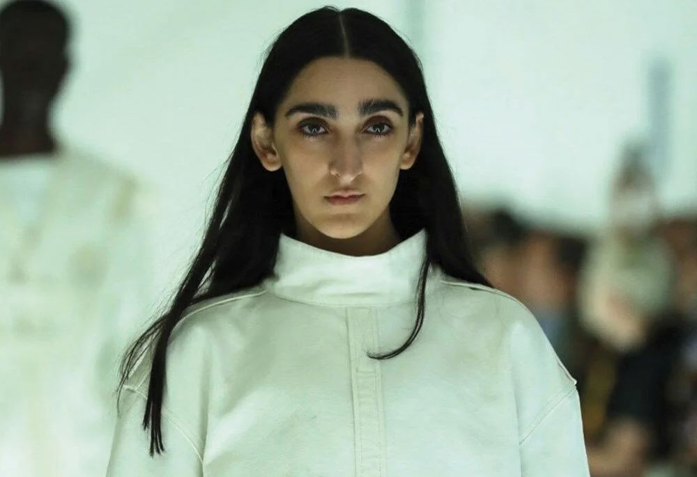 Gucci’nin ünlü modeli Ermeni terör örgütüne katıldığını duyurdu