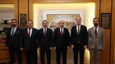 Vali Demirtaş’tan İnegöl Belediyesi’ne ziyaret