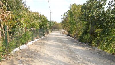 Bursa’nın bu mahallesindeki sokaklar parke taşla kaplanıyor