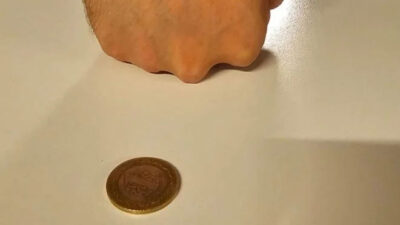 Kemikleri çatlatıyor, kalıcı hasar bırakıyor: Okullardaki yeni tehlike “kanlı para oyunu” nedir?