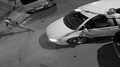 Dehşet! 10 yıllık arkadaşının eşi, evine kurşun yağdırdı