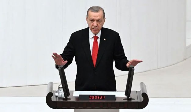 Cumhurbaşkanı Erdoğan’dan yeni anayasa mesajı