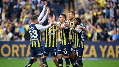 Kadıköy’de gülen taraf Fenerbahçe: Galibiyet serisi 14 maça çıktı
