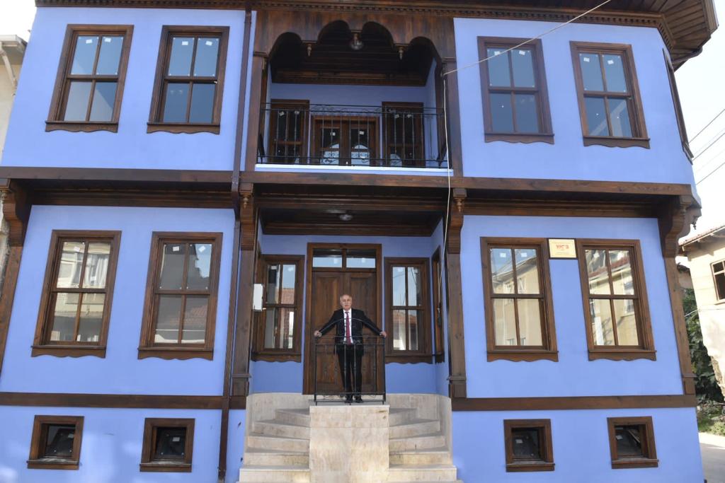 Yenişehir Belediyesi’nden tarihi dokunuş