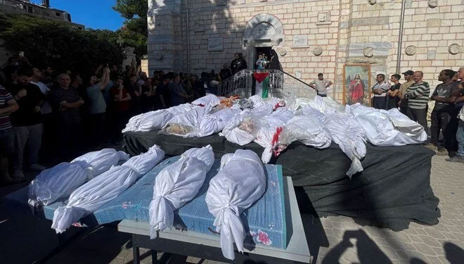 İsrail ordusu, Gazze’deki kilise saldırısında ölenleri sivil zayiat olarak niteledi