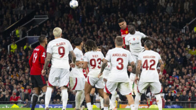 Pes etmeyen Galatasaray tarih yazdı