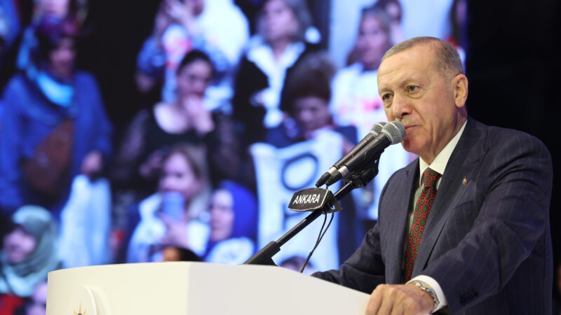 Cumhurbaşkanı Erdoğan’dan ‘Büyük Kongre’ önemli mesajlar Cumhurbaşkanı Recep Tayyip Erdoğan, AK Parti'nin 4. Olağanüstü Büyük Kongresi'nde