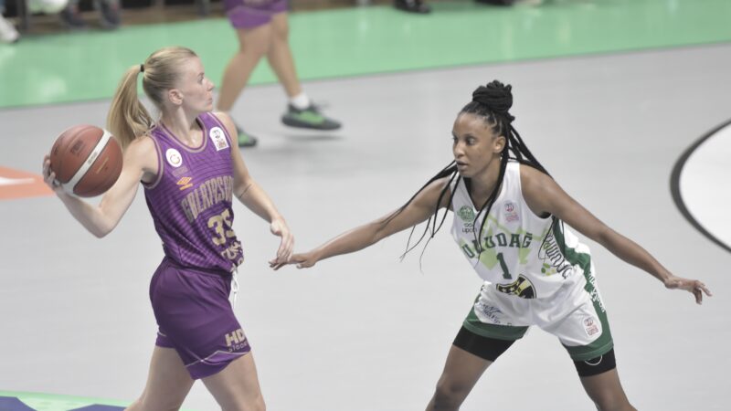 ING Kadınlar Basketbol Süper Ligi'nin 6. haftasında Bursa Uludağ Basketbol,