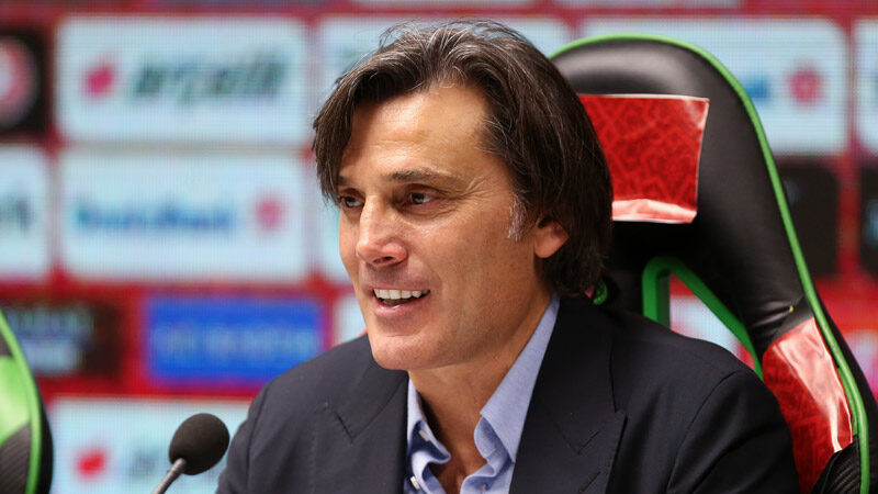 Montella: Benim için çok güzel bir gün UEFA 2024 Avrupa Şampiyonası Elemeleri D Grubu'nda Letonya'yı 4-0 yenen