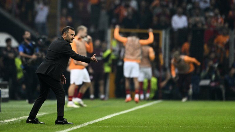Okan Buruk’tan maç sonu açıklamalar Galatasaray Teknik Direktörü Okan Buruk, UEFA Şampiyonlar Ligi A Grubu'nun