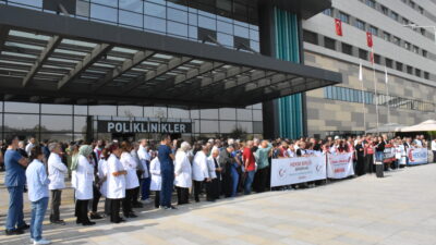 Bursa’da kadın doktorun darp edilmesine tepki!