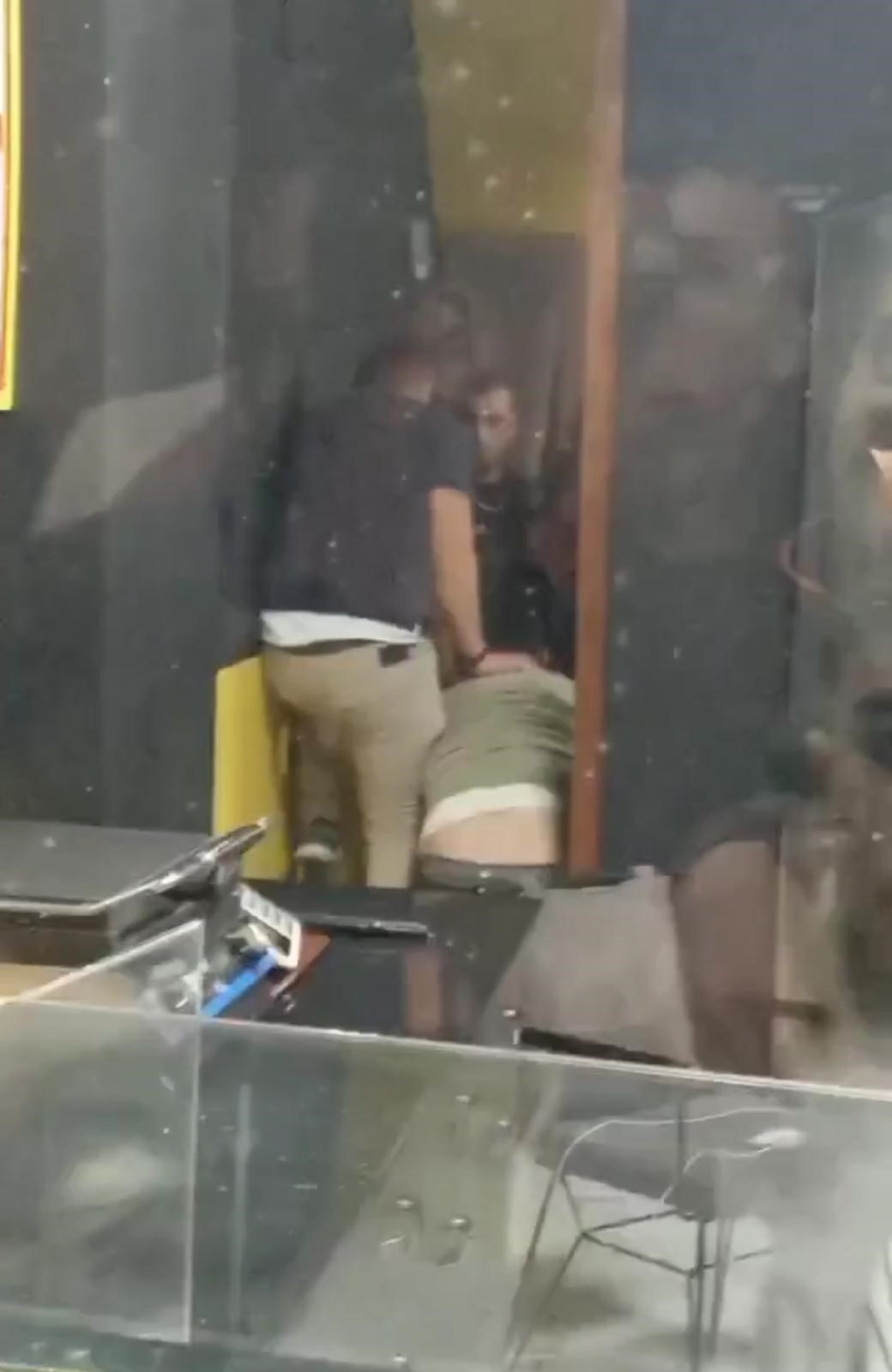 Ortalık karıştı! Bursalı esnaftan meydan dayağı…