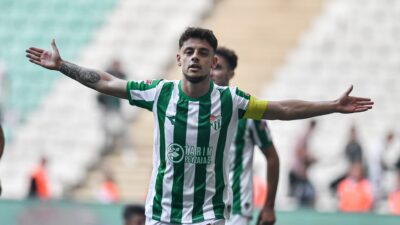 Bursaspor’a hayat öpücüğü! O görüntüler hiç yakışmadı…
