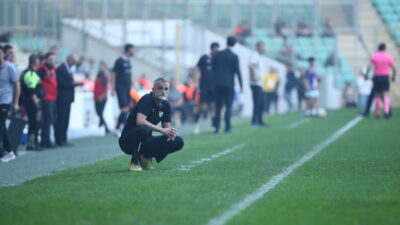 Bursaspor’un hocası Sözkesen ilk kez açıkladı! İşte hedeflenen puan…