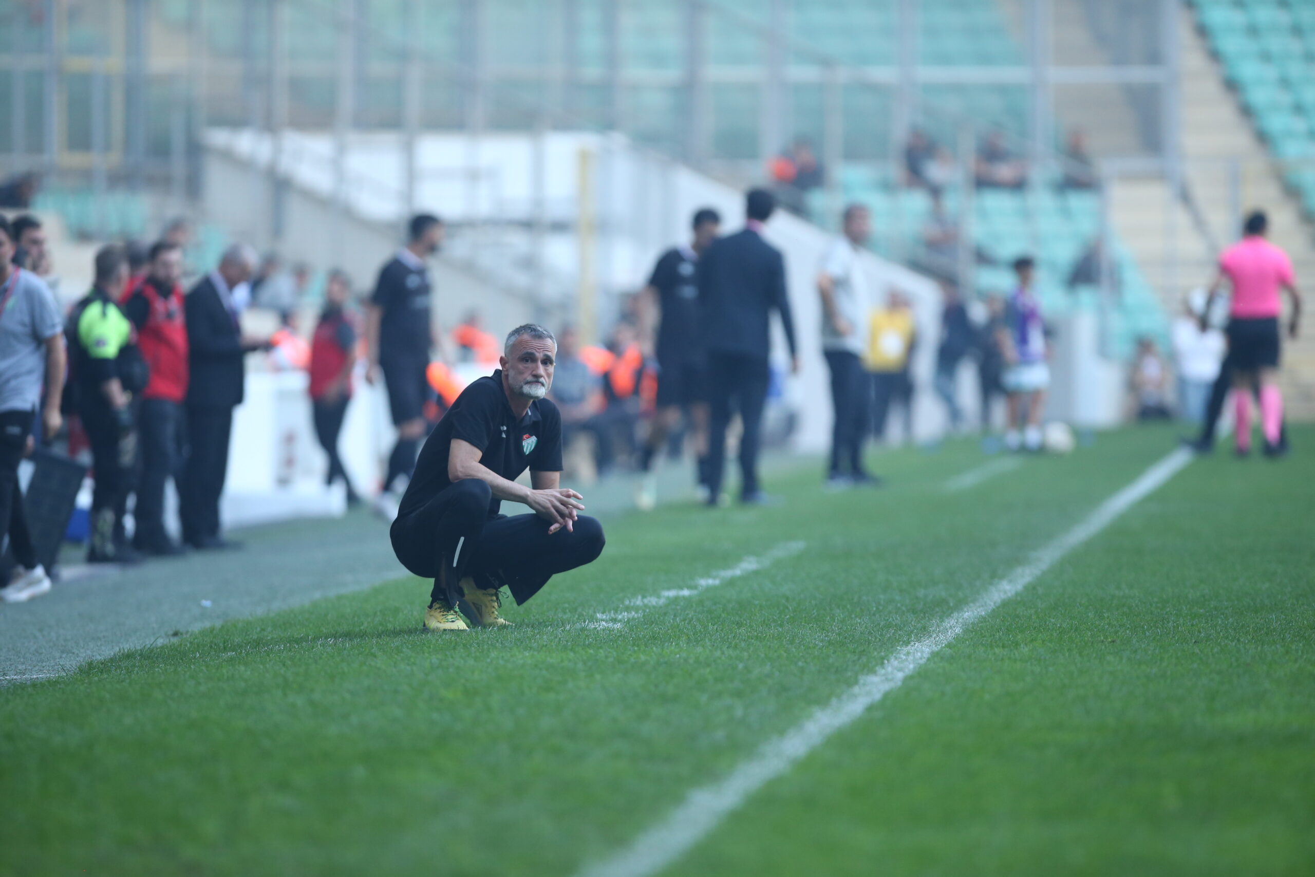 Bursaspor’un hocası Sözkesen ilk kez açıkladı! İşte hedeflenen puan… Bursaspor’un hocası Sözkesen ilk kez açıkladı! İşte hedeflenen puan…