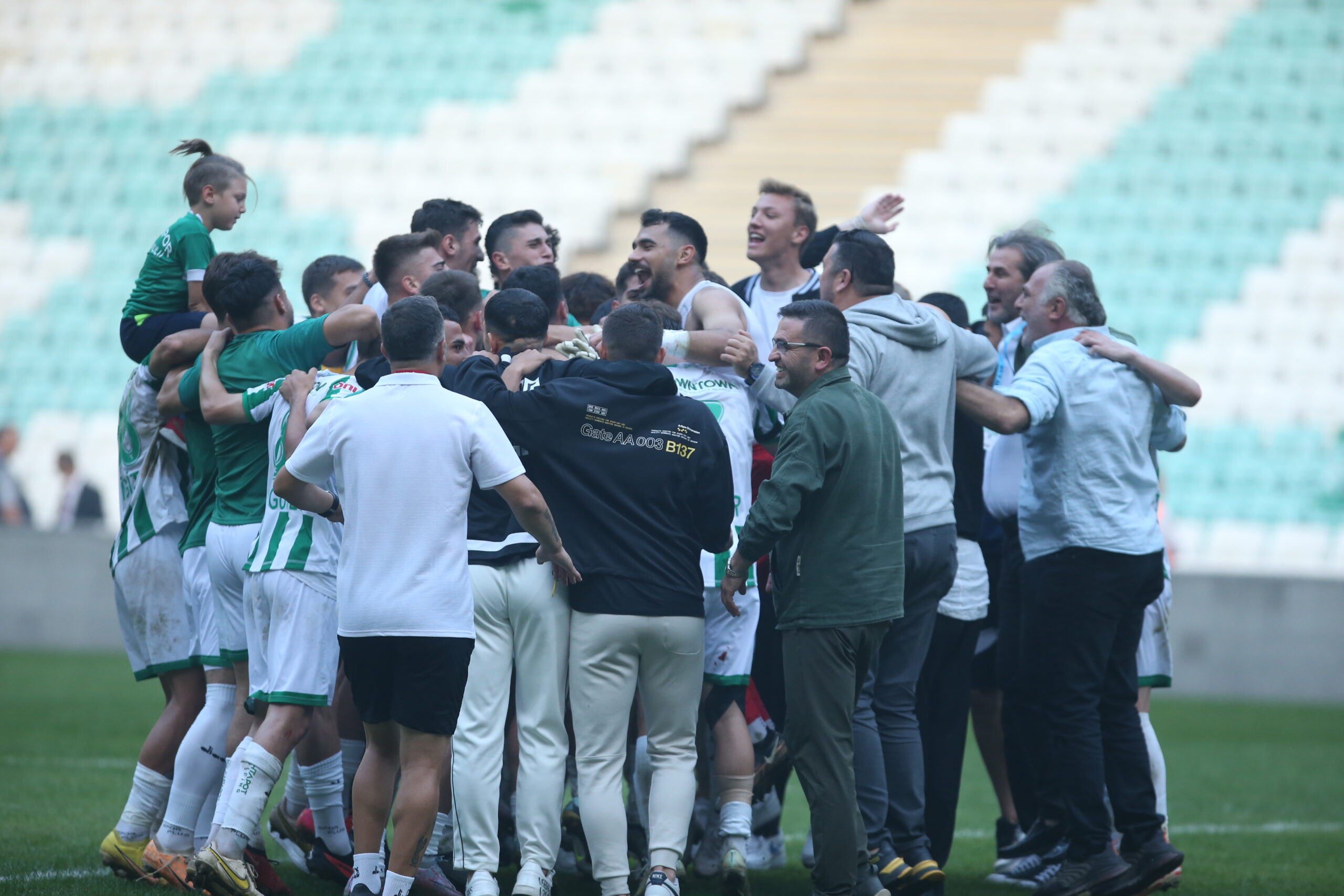 Bursaspor Güney’de ilk peşinde! Zorlu maç saat kaçta yayın var mı? Bursaspor Güney’de ilk peşinde! Zorlu maç saat kaçta yayın var mı?
