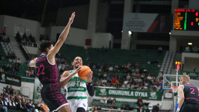 Bursaspor son şampiyona diş geçiremedi! FIBA Basketbol Şampiyonlar Ligi F Grubu 2. hafta maçında Bursaspor